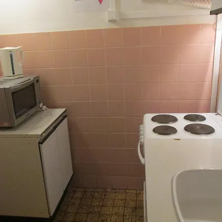 호스텔 모드라 호스텔 *