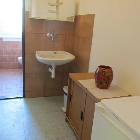 호스텔 모드라 *