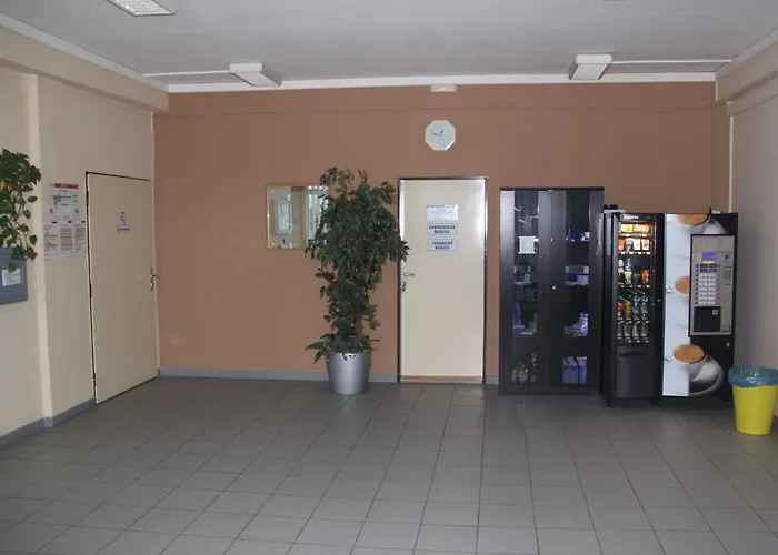 Hostal Modrá *