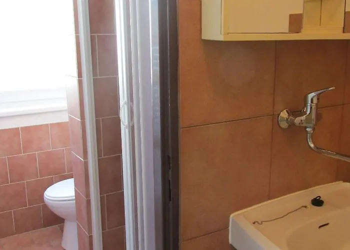 Modra Hostel Prague